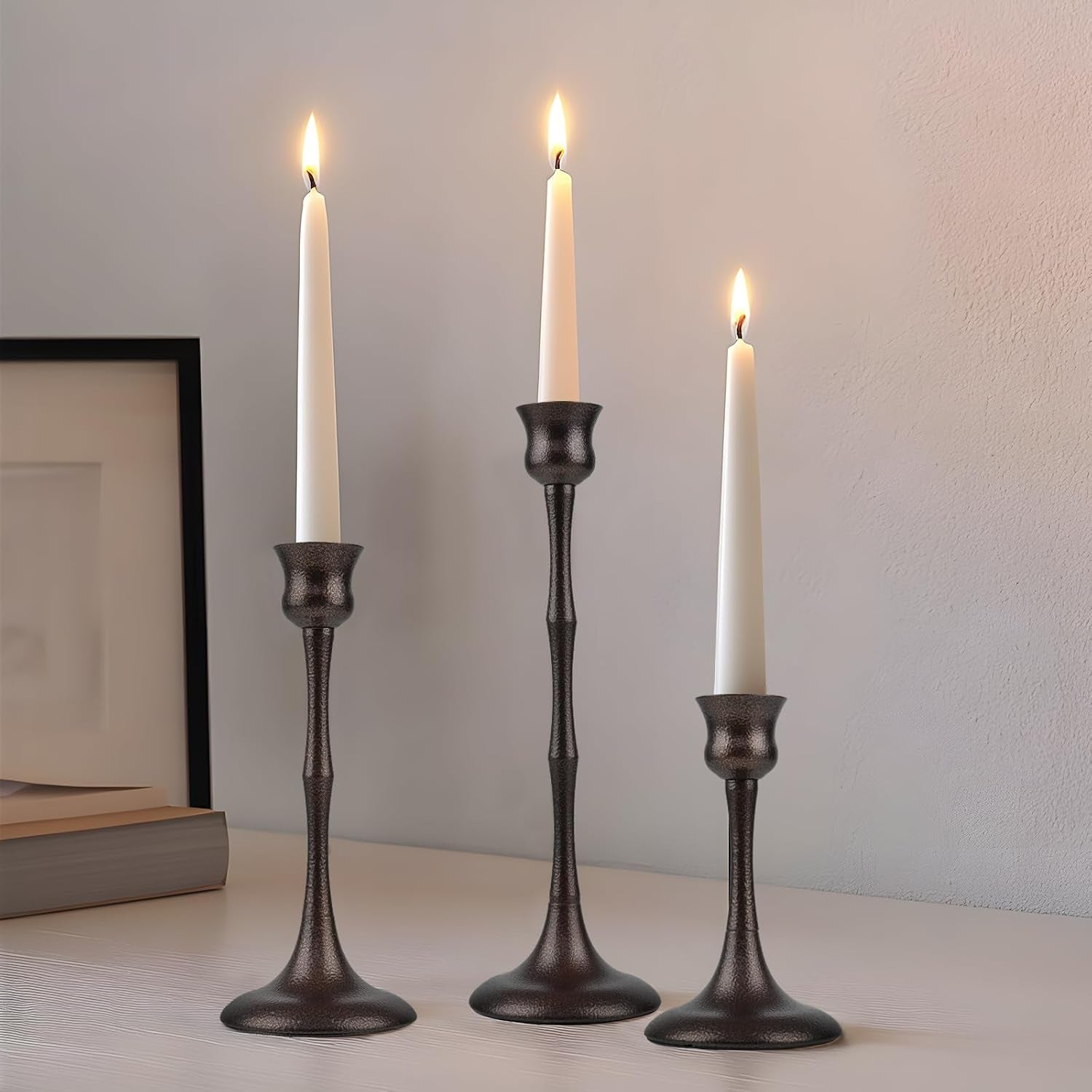 Vintage Metal Candlestick Holders, Set of 3 Bronze Candle Holders for Candlesticks Antique Taper Candle Stand Candle Sticks Holder for Housewarming Wedding Mantelpiece Table Centerpiece Decor